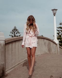 Elle Ferguson feet photo 2