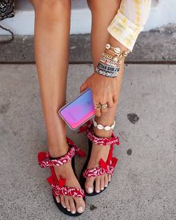 Elle Ferguson feet photo 8