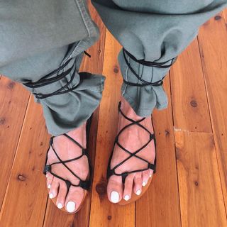 Elle Ferguson feet photo 11