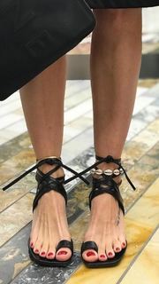 Elle Ferguson feet photo 19