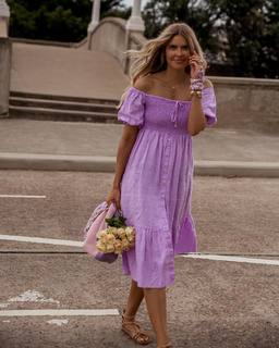 Elle Ferguson feet photo 9