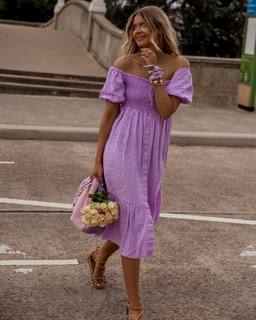 Elle Ferguson feet photo 8