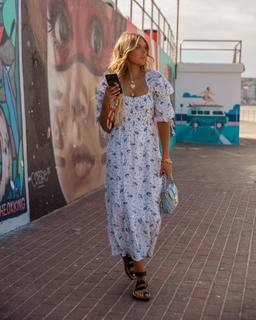 Elle Ferguson feet photo 19