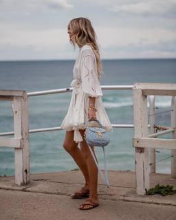 Elle Ferguson feet photo 9