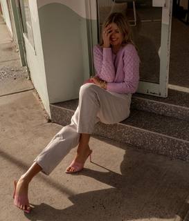 Elle Ferguson feet photo 17