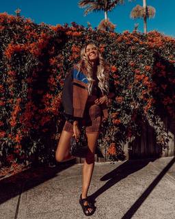 Elle Ferguson feet photo 8