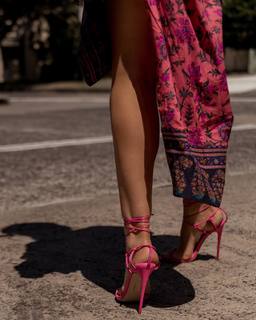 Elle Ferguson feet photo 8