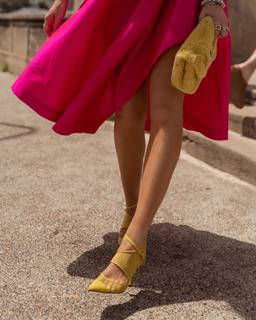 Elle Ferguson feet photo 15