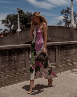 Elle Ferguson feet photo 15
