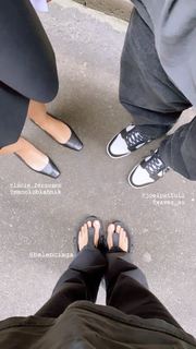 Elle Ferguson feet photo 6