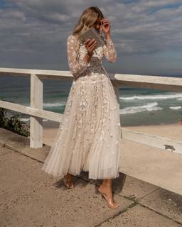 Elle Ferguson feet photo 19