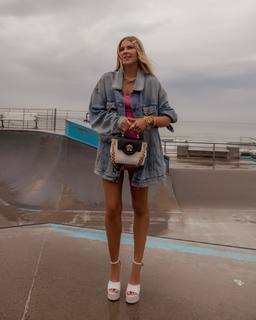 Elle Ferguson feet photo 19