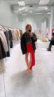 Elle Ferguson feet photo 4