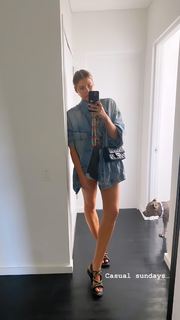 Elle Ferguson feet photo 9