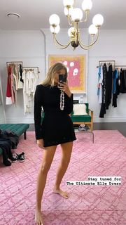 Elle Ferguson feet photo 15