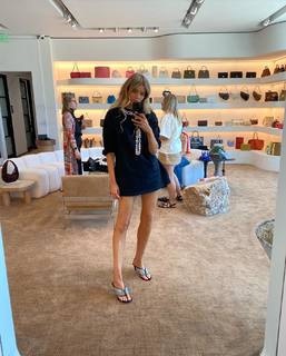 Elle Ferguson feet photo 8