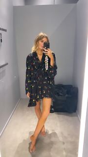 Elle Ferguson feet photo 1