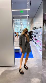 Elle Ferguson feet photo 6