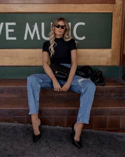 Elle Ferguson feet photo 20