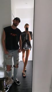 Elle Ferguson feet photo 14