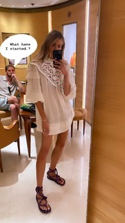 Elle Ferguson feet photo 9