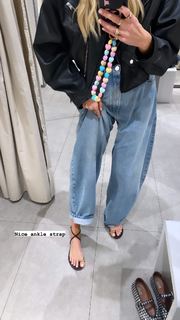 Elle Ferguson feet photo 9