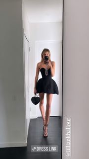 Elle Ferguson feet photo 7