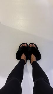 Elle Ferguson feet photo 11