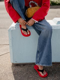 Elle Ferguson feet photo 9