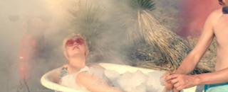 Elle King feet photo 9