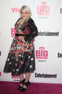 Elle King feet photo 18