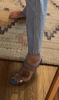 Elle King feet photo 5
