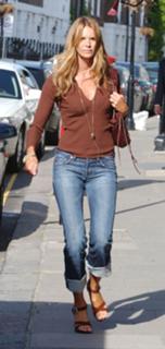 Elle Macpherson feet photo thumbnail