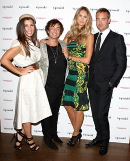 Elle Macpherson feet photo thumbnail