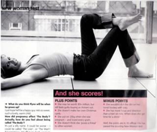 Elle Macpherson feet photo thumbnail