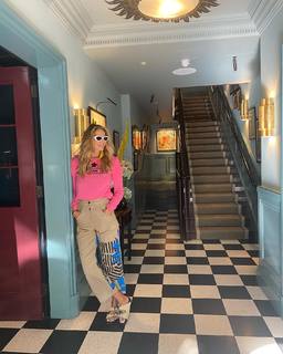 Elle Macpherson feet photo thumbnail