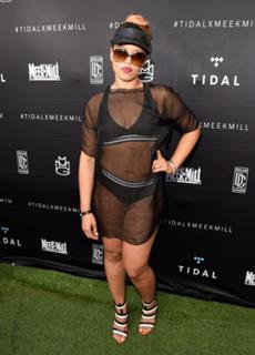 Elle Varner feet photo 8