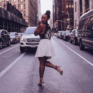 Elle Varner feet photo 18
