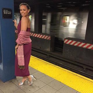 Elle Varner feet photo 19