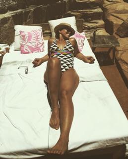 Elle Varner feet photo 12