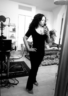 Elle Varner feet photo 12