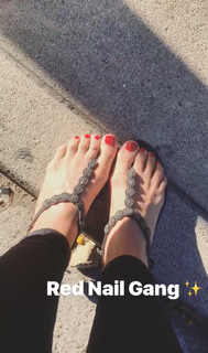 Elle Varner feet photo 16