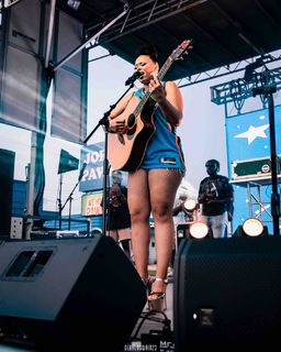 Elle Varner feet photo 13