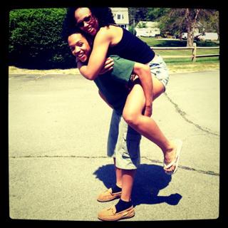 Elle Varner feet photo 19