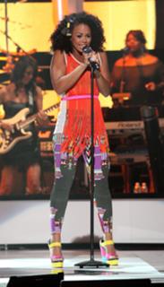 Elle Varner feet photo 13