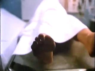 Ellen Barkin feet photo thumbnail