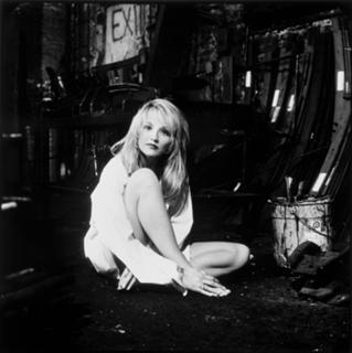 Ellen Barkin feet photo thumbnail