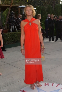 Ellen Barkin feet photo thumbnail