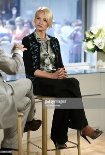 Ellen Barkin feet photo thumbnail