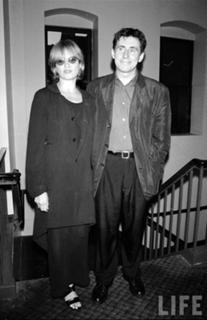 Ellen Barkin feet photo thumbnail